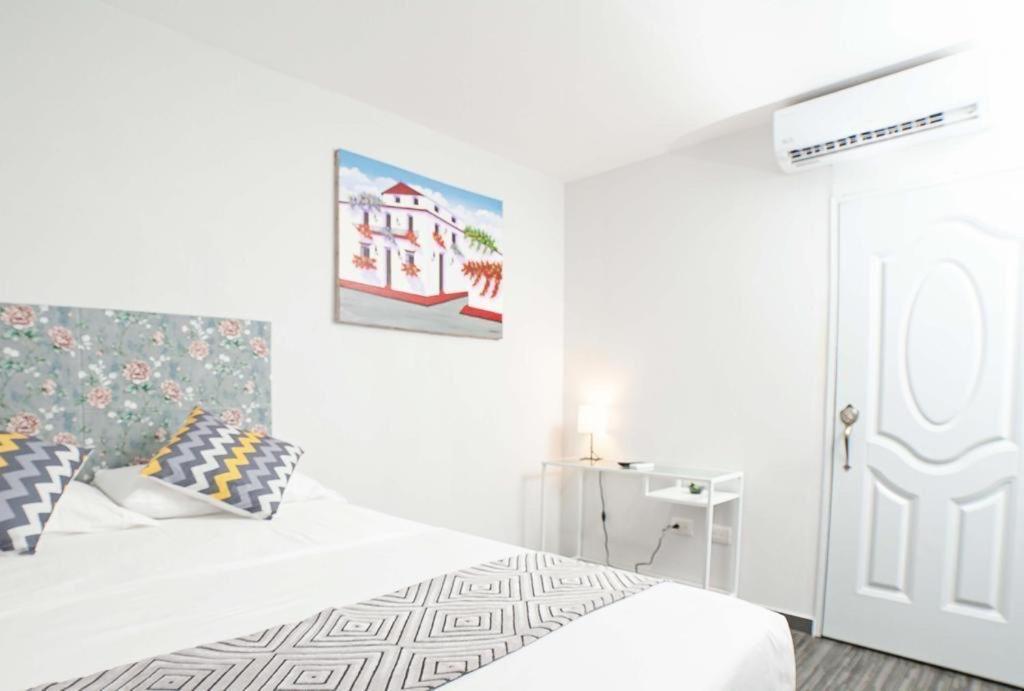 Jm Guesthouse Santo Domingo Exteriör bild